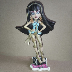 Б/У Клео де Нил Фигурка из Журнала 15 см