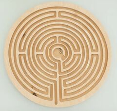 Тактильно-развивающая панель-лабиринт «Мега-мозг»