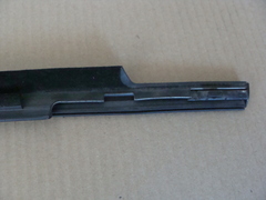 уплотнитель опускного стекла наруж. нижний передней двери правый Geely MK  1018004791