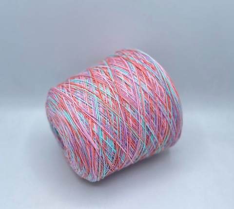 Filcom (пр.Италия), art-Rainbow 330м/100гр. 70%Меринос 30%Остальные волокна, цвет-Бабл-гам арт.32377