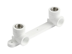 67-0-553 Настенный комплект PP-R, для смесителя, внутренняя резьба, 20ммх1/2