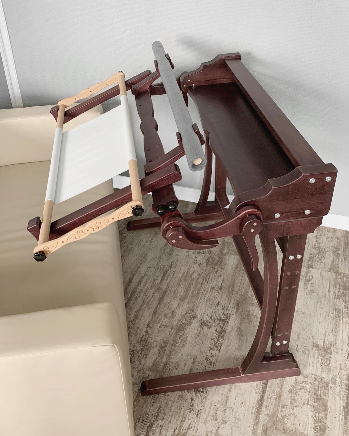 Dubko Embroidery Floor Stand