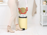 Мусорный бак newIcon с педалью 20 л, артикул 233821, производитель - Brabantia, фото 3