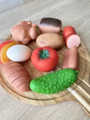 Набор игрушечных продуктов (10 фигурок)