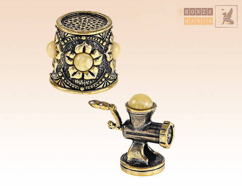 наперсток Ажурный с мясорубкой с магнитом