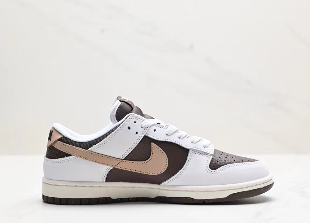Nike dunk argento hotsell