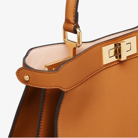 Сумка Fendi Peekaboo Iseeu, оранжевый