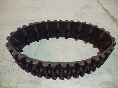 Гусеница DDE ST1387L/ST1387LET  резиновая (XL-A)