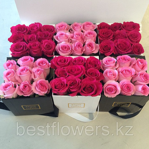 Коробка Maison Des Fleurs с розами 13