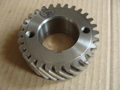 Шестерня коленвала  УМЗ