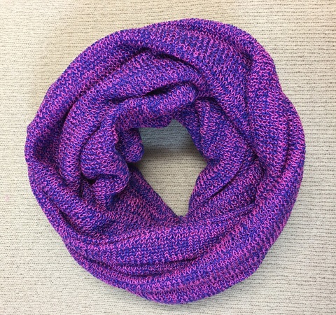 Однотонный шарф-снуд ANRU розово-синий меланж - стильный и теплый аксессуар для демисезона и зимы.