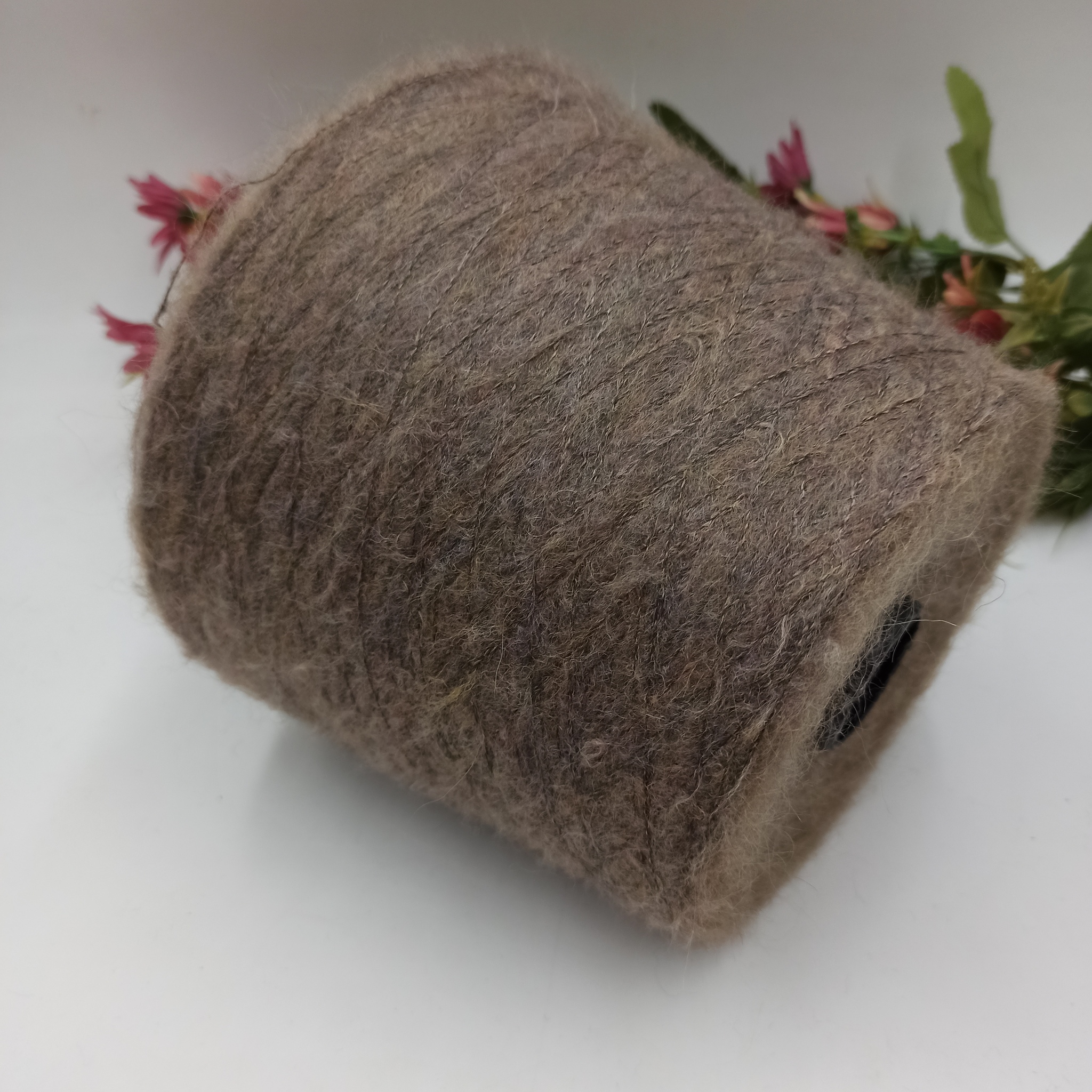 Spritz от Lagopolane мохер с вискозой, цвет Орех 906