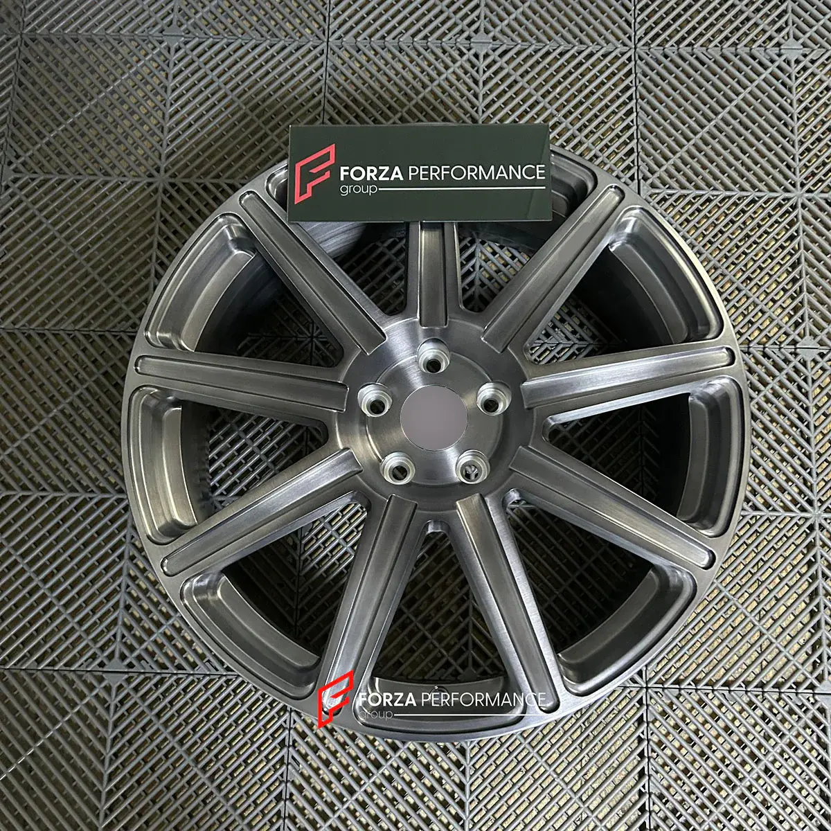 Кованые диски для Denza D9 2024