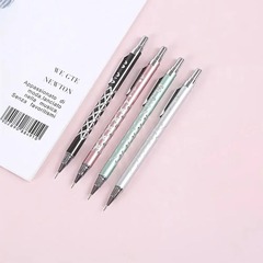 
          Механический карандаш выдвижной - 4 шт, автоматические ручки-карандаши с выдвигающимся черным грифелем 0,5 мм для черчения и рисования, тонкий с насечками