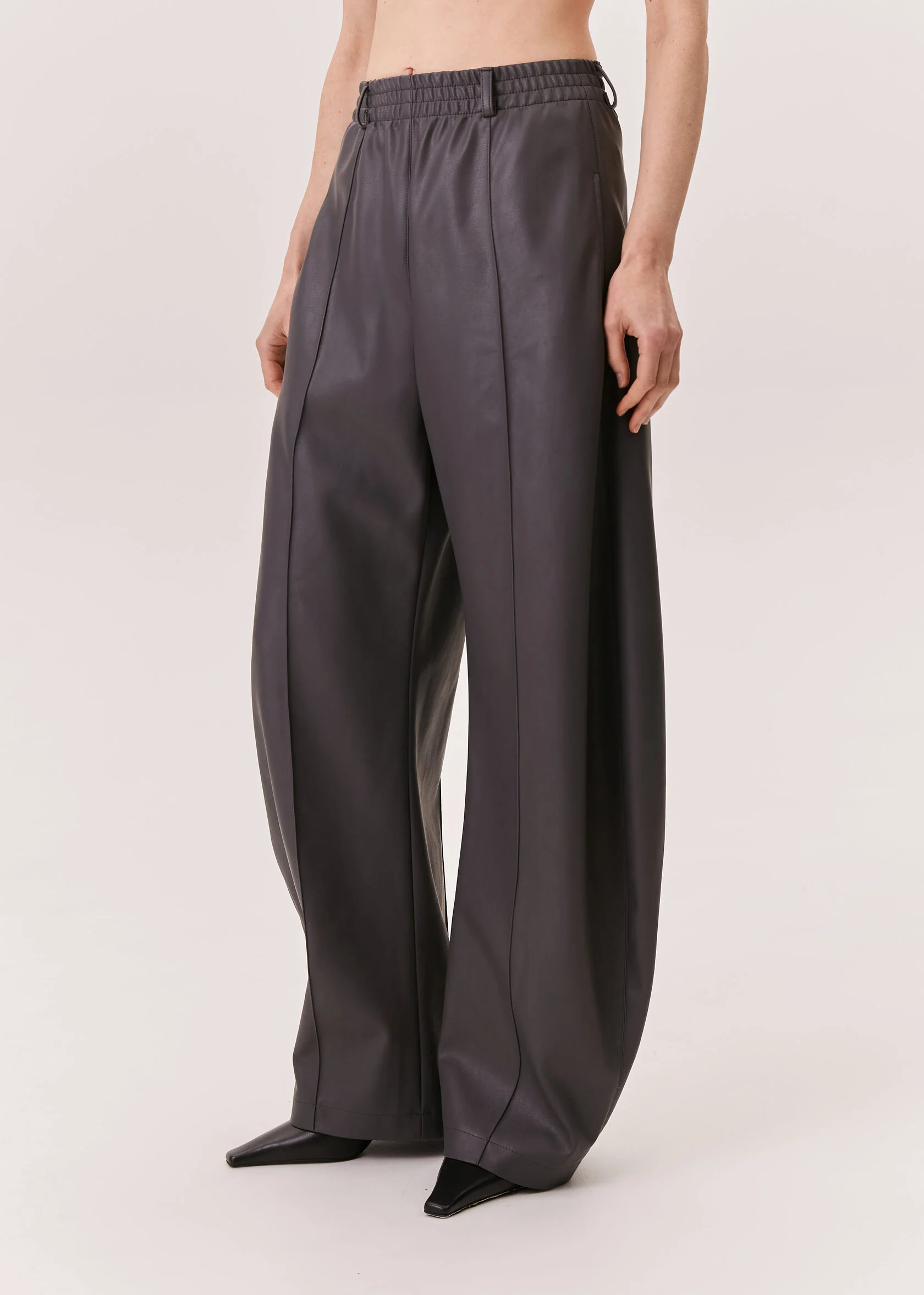 Брюки MAGIC FLOWERS темно-серого цвета