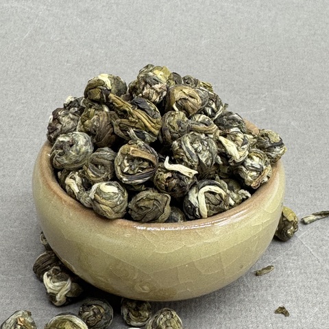 Бай Лун Чжу