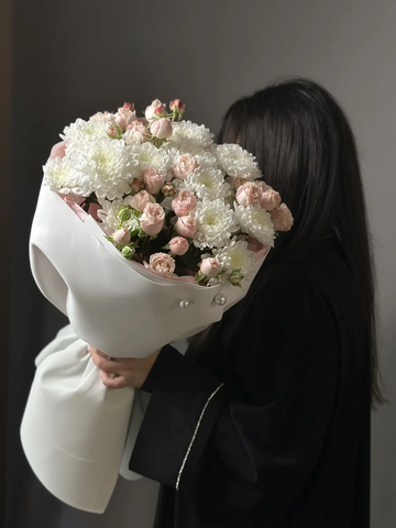 Сборный букет «Облако чувств»