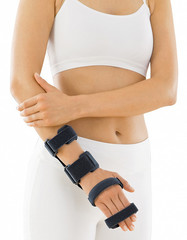 Шина medi CTS для лучезапястного сустава и пальцев кисти с моделируемой рамой