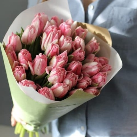 buket-rozovyh-tyulpanov-fokstrot-min-500x500.jpg