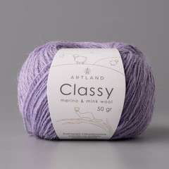 Classy, пряжа с люрексом и пайетками, шелк-5%, мериносовая шерсть-20%, нейлон-30%, норка-45%, 50 гр, 240 м, сирень