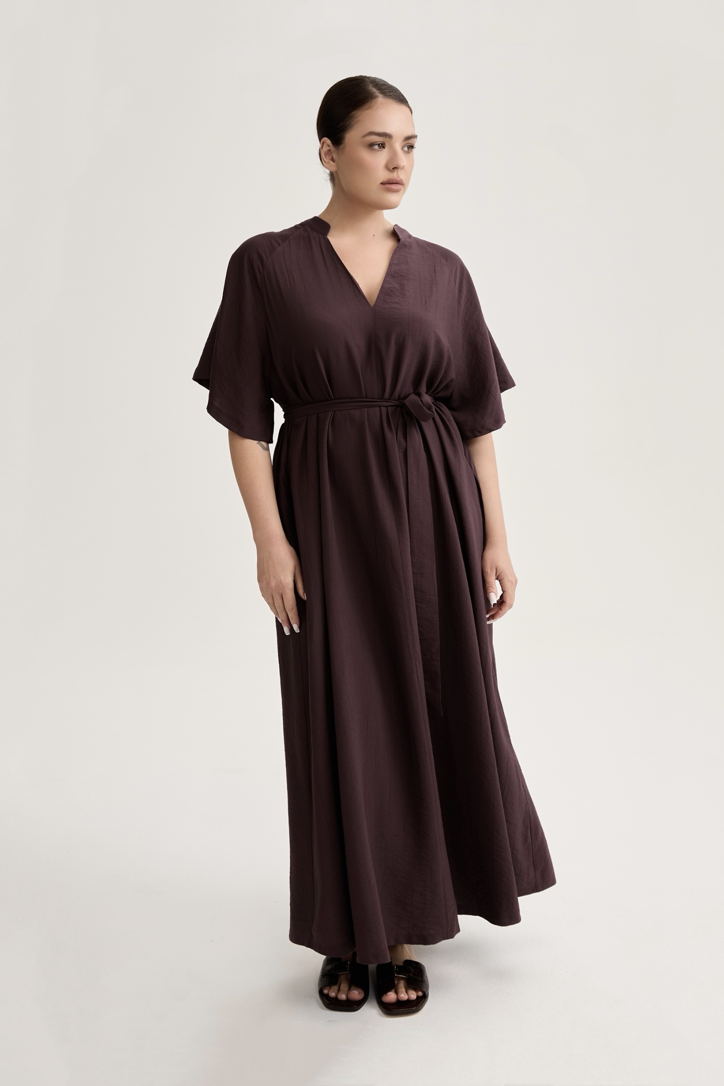 Платье-туника из жатой вискозы, трюфель