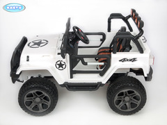 Jeep Wrangler Т555МР (Полноприводный) www.avtoforbaby-spb.ru