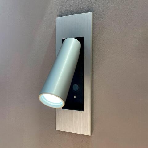 Настенный светодиодный светильник Favourite Bedside 4280-1W