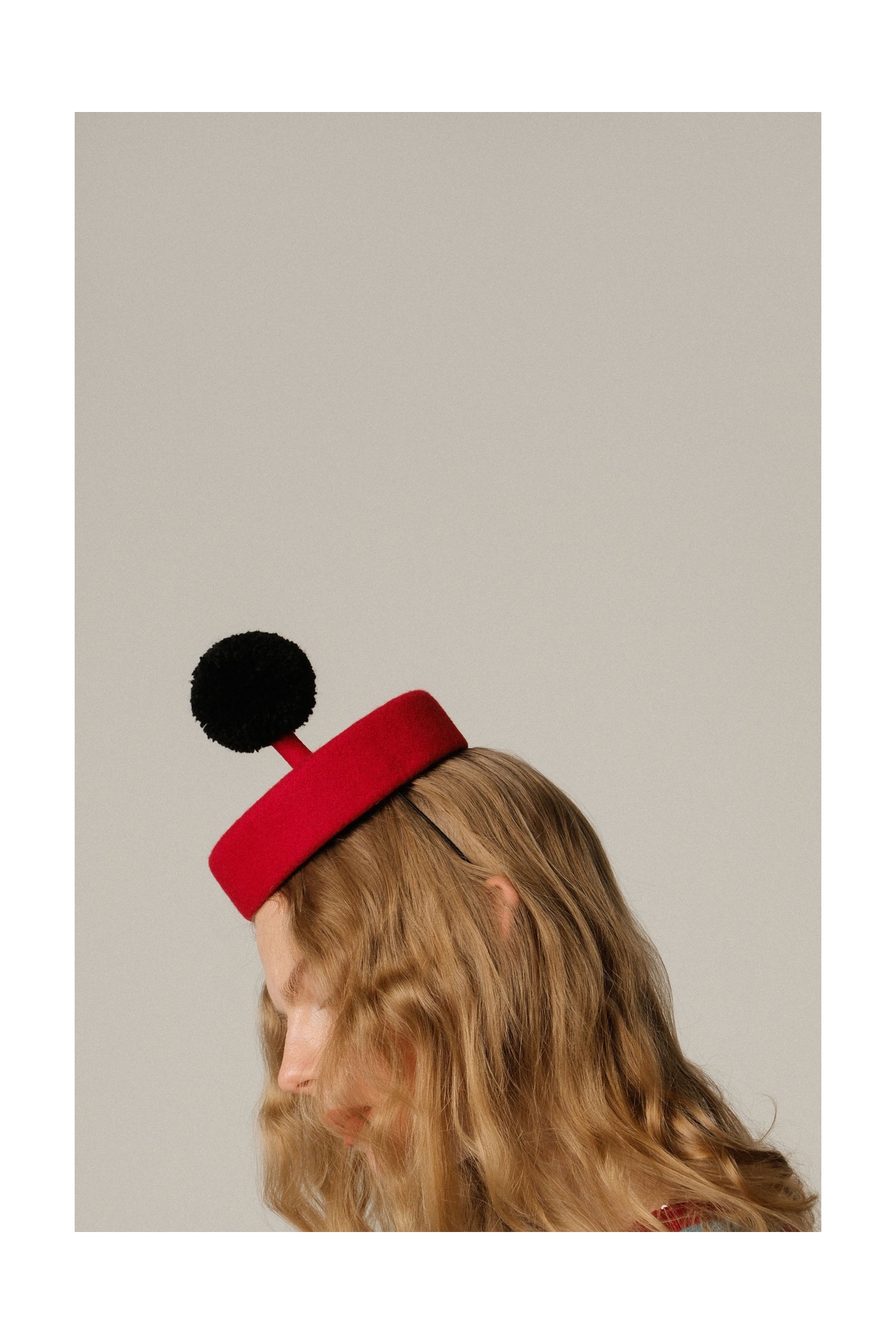 Берет с помпоном