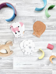 Рукавички-антицарапки Mjölk Ламы Девочки/Звёзды/Camel, сет из 3х пар