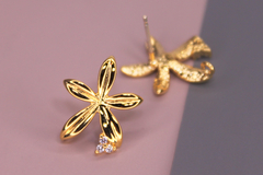 Швенза цветок с инкрустацией 17х14 мм