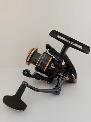 Безынерционная катушка 3000 Kaida MELODY (5+1BB, мет. шпуля)