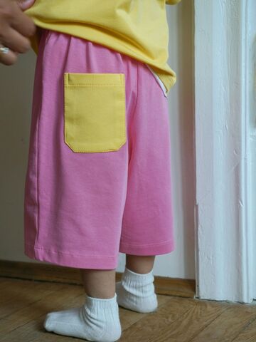 Шорты детские малиновый