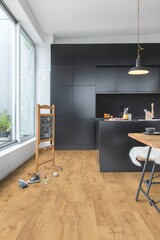 ПВХ плитка Quick-Step Alpha Vinyl Medium Planks Дуб осенний медовый AVMP40088