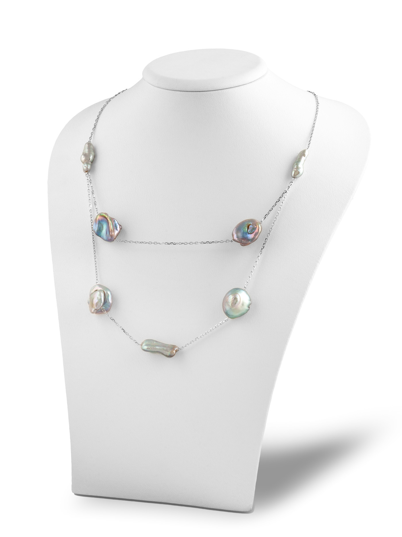 Серебряное колье из серого жемчуга барокко