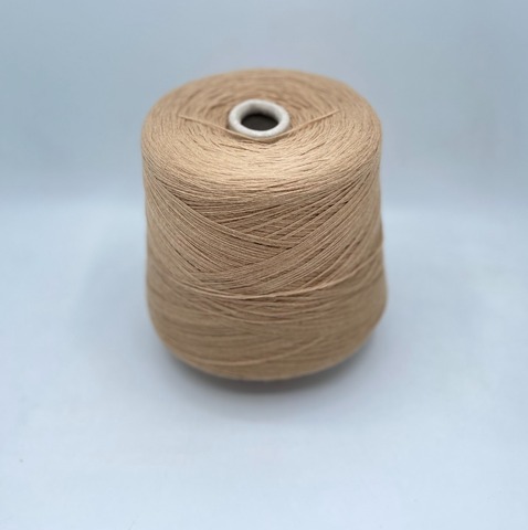 Бобинная пряжа (пр.Италия),15/3 500м(смотка в 3 нити)/100гр, 80% шерсть, 20% полиамид , цвет-Кэмел арт.31195