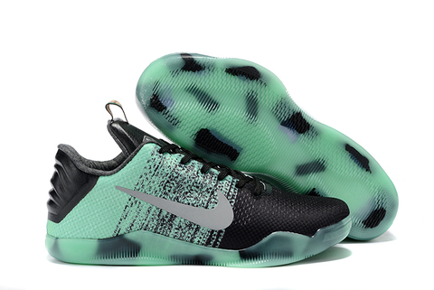 nike kobe 11 womens gold