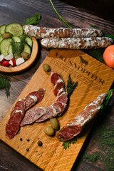 Фуэт с перцем сыровяленый