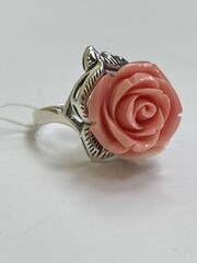 Роза (кольцо из серебра)