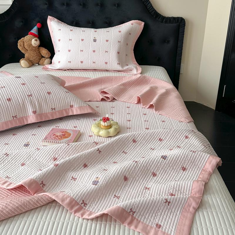 Покрывало детское 175х210 Тенсель с наволочкой Розовый бантики сердечки