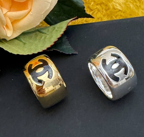 Кольцо широкое с лого CHANEL