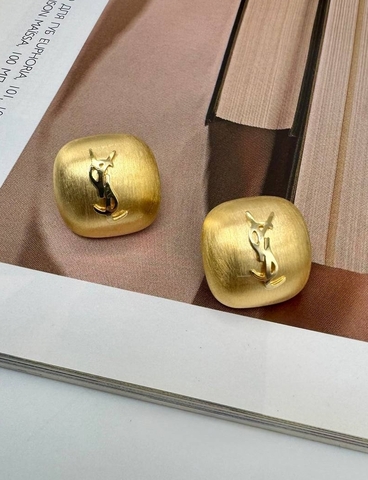 27344 -Серьги пусеты квадратные округлые из латуни YSL