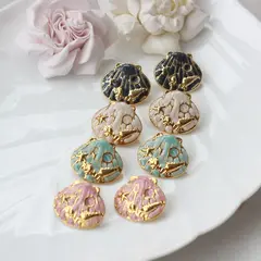 Серьги пусеты Ракушки с эмалью, чёрный, 22*25 мм, сталь, позолота, СГ036
