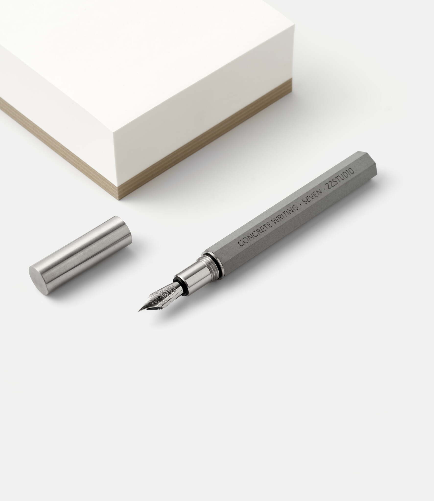 22 Studio Перьевая ручка из бетона Seven Fountain Pen