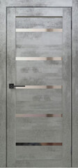 Межкомнатная дверь X-4 / Цвет Бетон светлый / Зеркало / Двери Верда