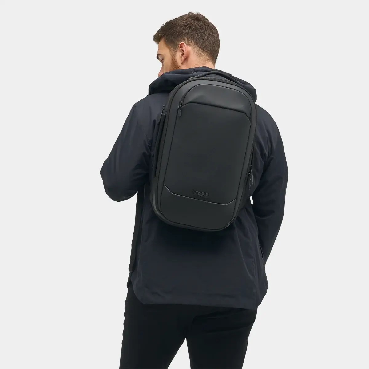 Nomatic pack top