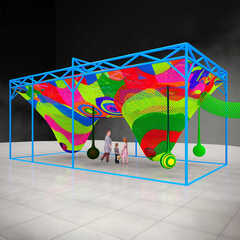 Верёвочная конструкция «Радужная паутина»