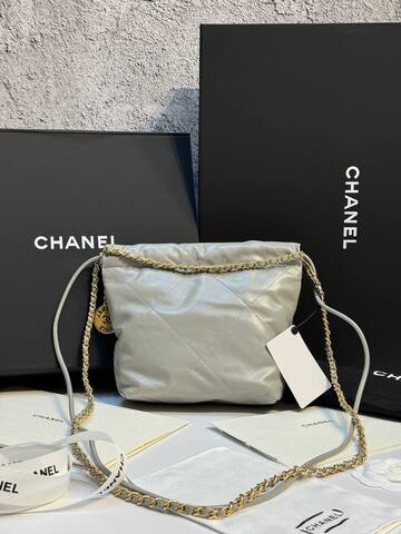Сумка Chanel 22 mini серый