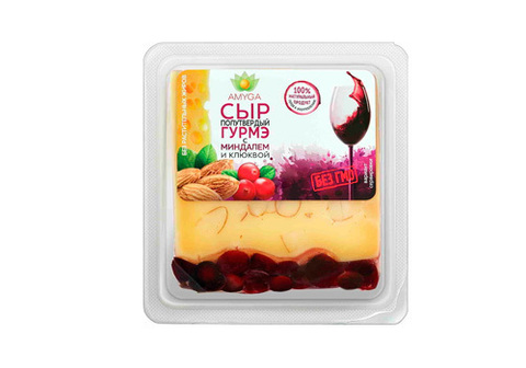 Сыр с миндалем и клюквой Amyga, 50г