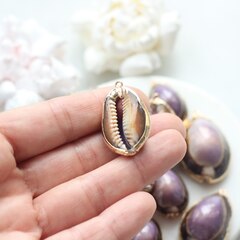 Подвеска Ракушка с позолотой 26-36 на 17-26 мм, РК030