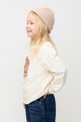 джемпер  для девочки  КР 302670/молочный